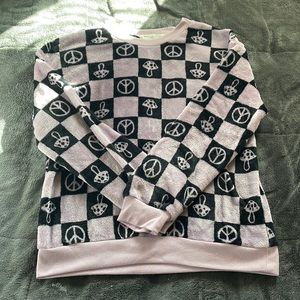 Wound Up Size Large Women’s Lavender Sweater